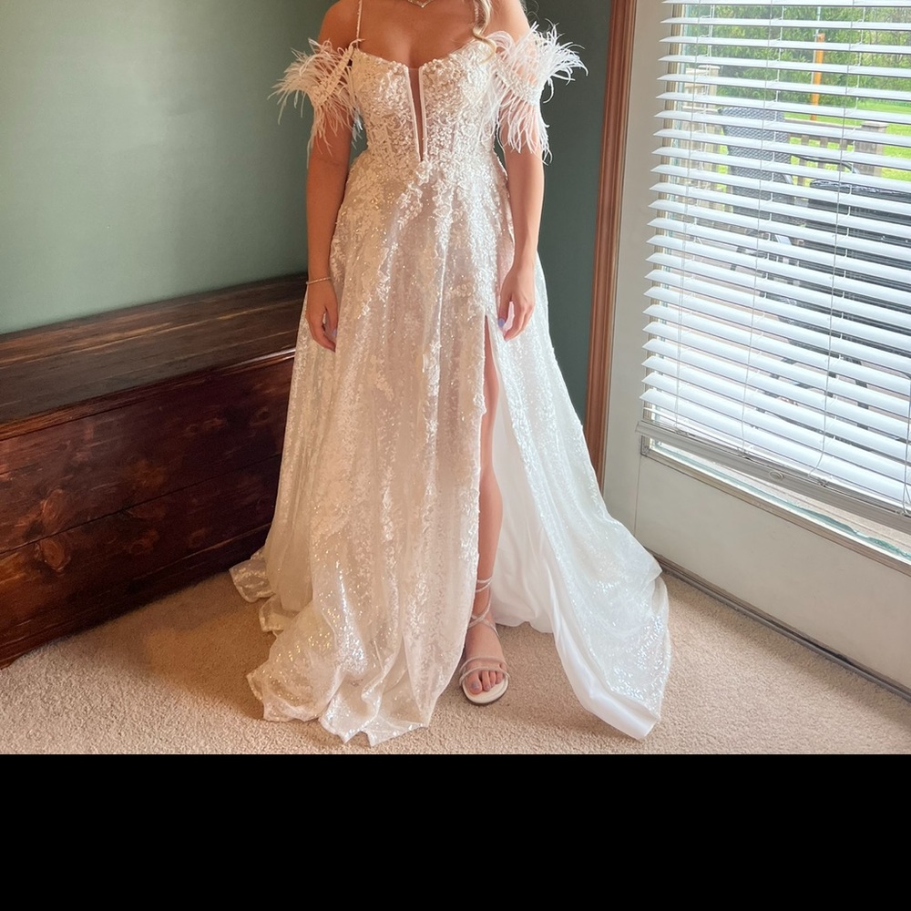 size 4 sherri hill prom dress. great condition only worn once. originally $1,000